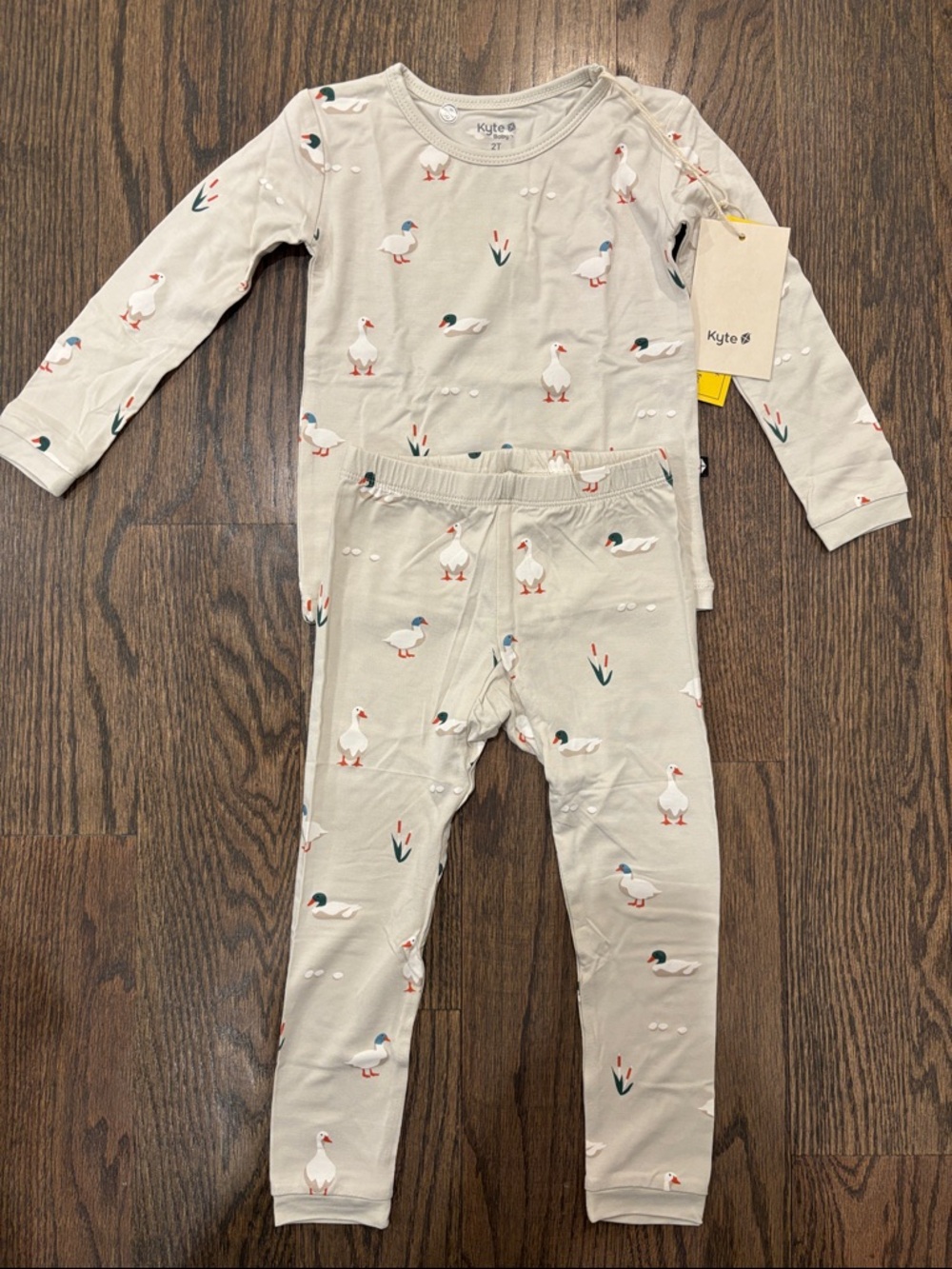 Kyte BABY Beige Duck Print Long Sleeve Pajama Set